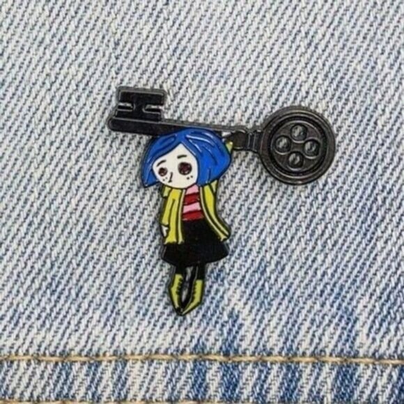 3/20 Coraline Hanging Enamel Pin - Picture 1 of 1
